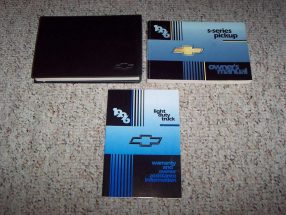 1996 Chevrolet S-10 Owner's Manual Set