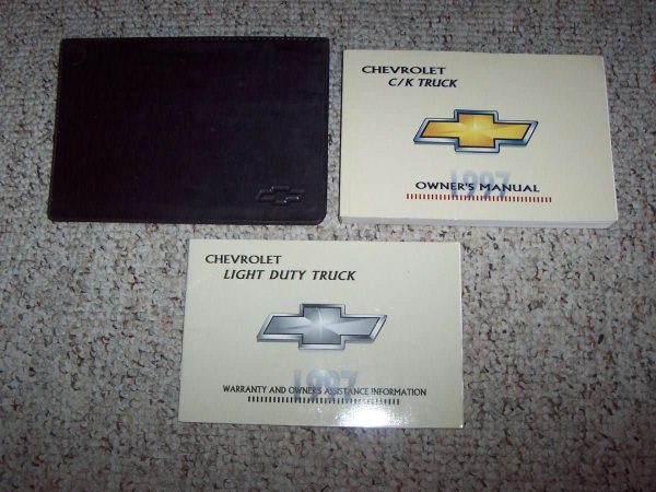 1997 Chevrolet C/K Pickup Truck Owner's Manual Set