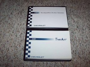 2004 Chevrolet Tracker Owner's Manual Set