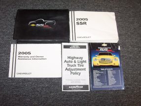 2005 Chevrolet SSR Owner's Manual Set