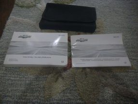 2011 Chevrolet Tahoe & Suburban Owner's Manual Set