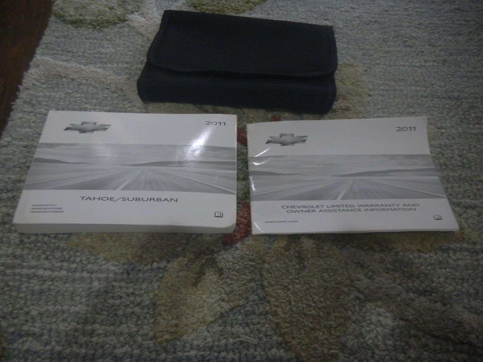 2011 Chevrolet Tahoe & Suburban Owner's Operator Manual User Guide Set 2011 Chevrolet Tahoe & Suburban Owner's Operator Manual User Guide Set