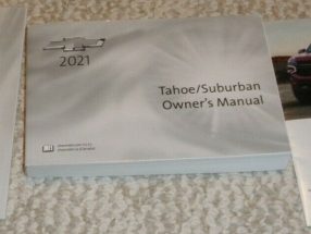 2021 Chevrolet Tahoe Owner's Manual Set